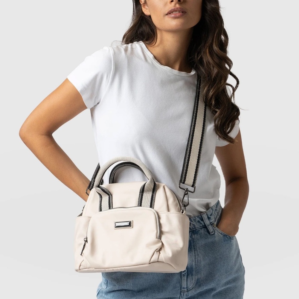 Saint & Sofia london Crossbody bag